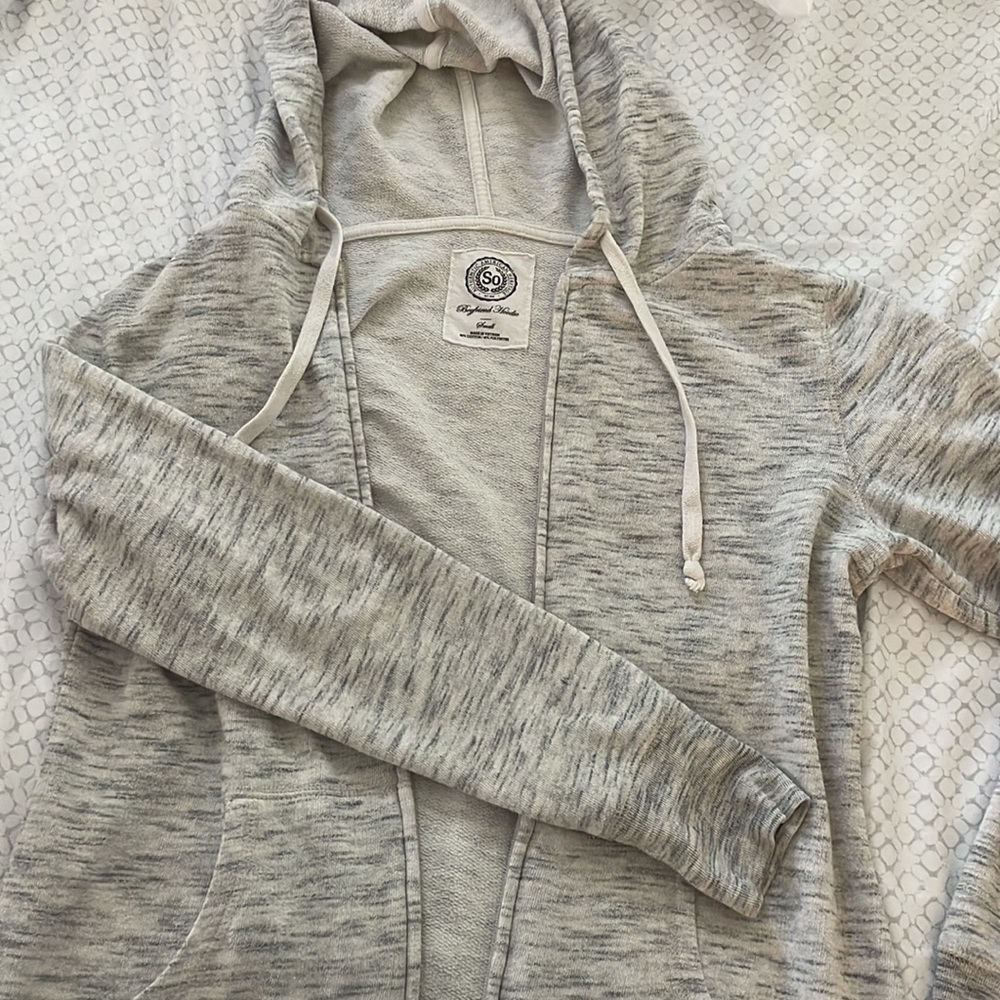 grey zip up sweatshirt